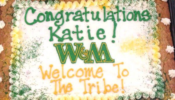 CookiePic William & Mary cookie cake