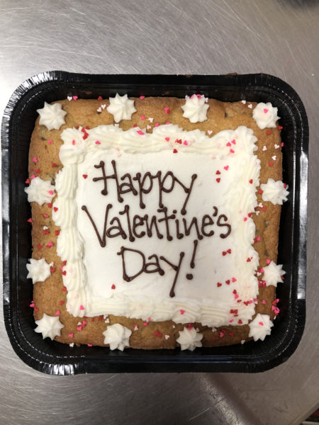 CookieText that says Happy Valentine's Day!